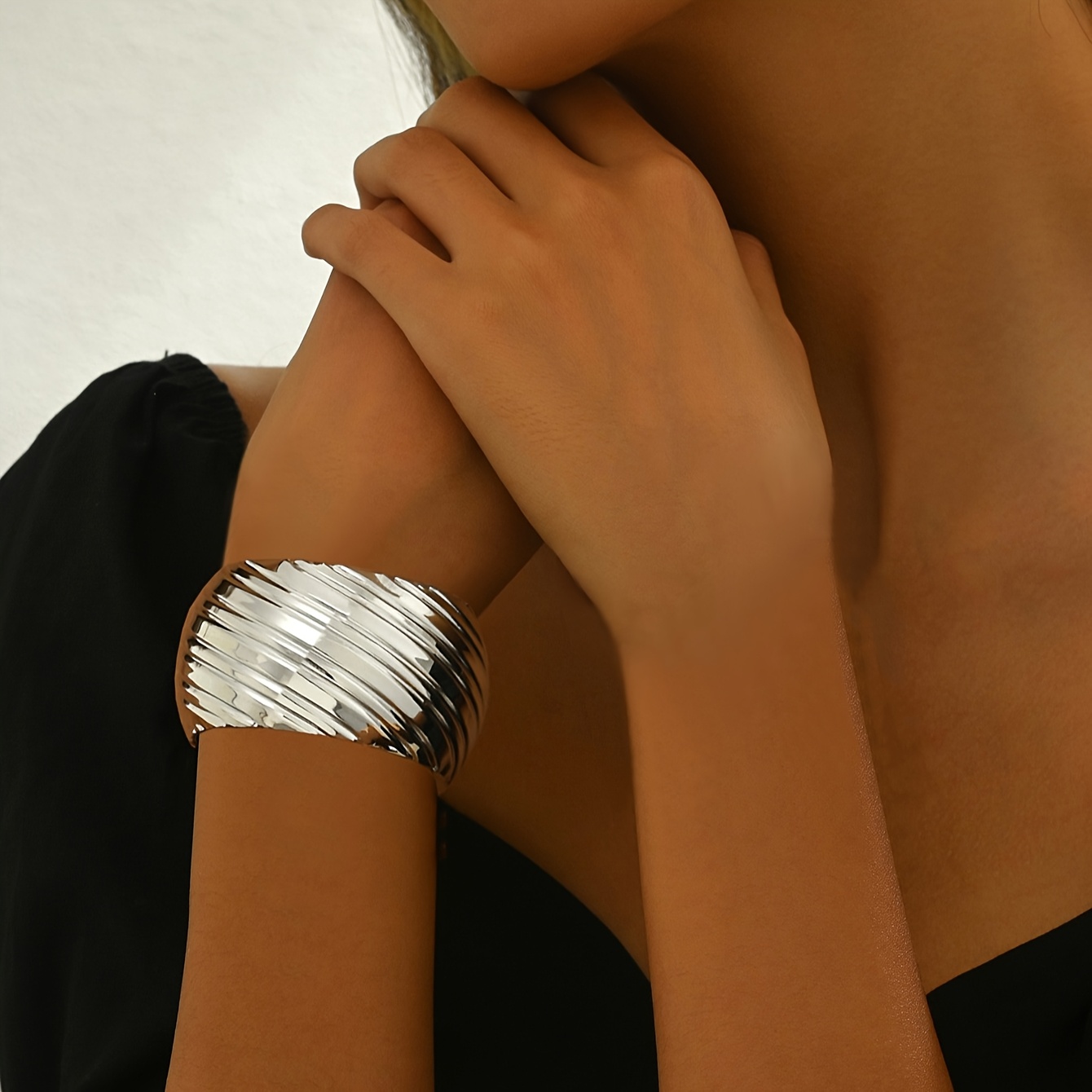 Chic Diagonal Stripes Open Bracelet, Golden & Silvery Tones